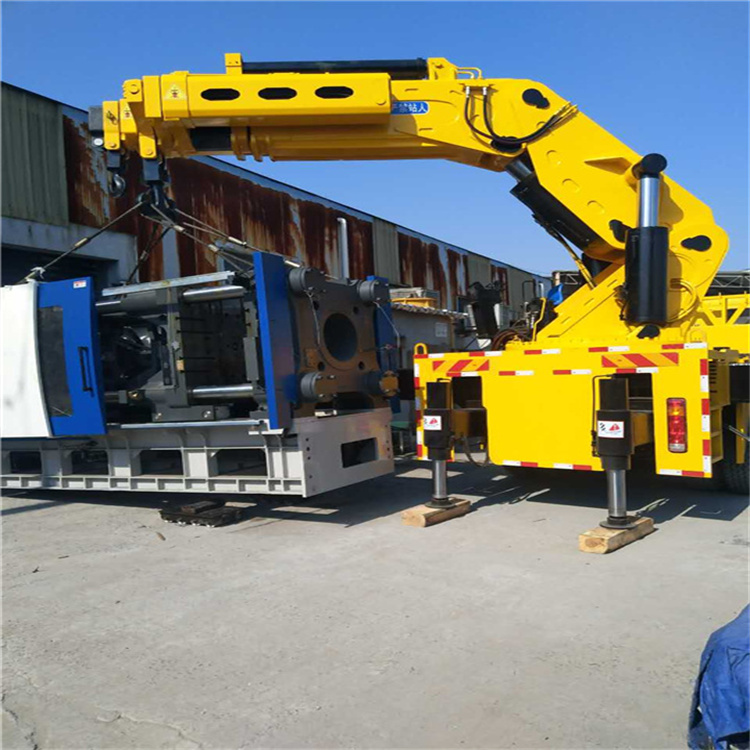 峨眉山 大吨位折臂吊出租费用解析：一小时租赁多少钱