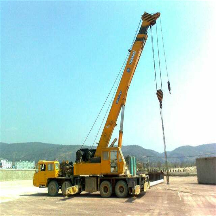 峨眉山小型吊车出租价格是多少